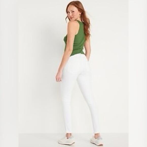 Old Navy Rockstar Super Skinny Jeans Sz.10 NWT - Picture 4 of 7